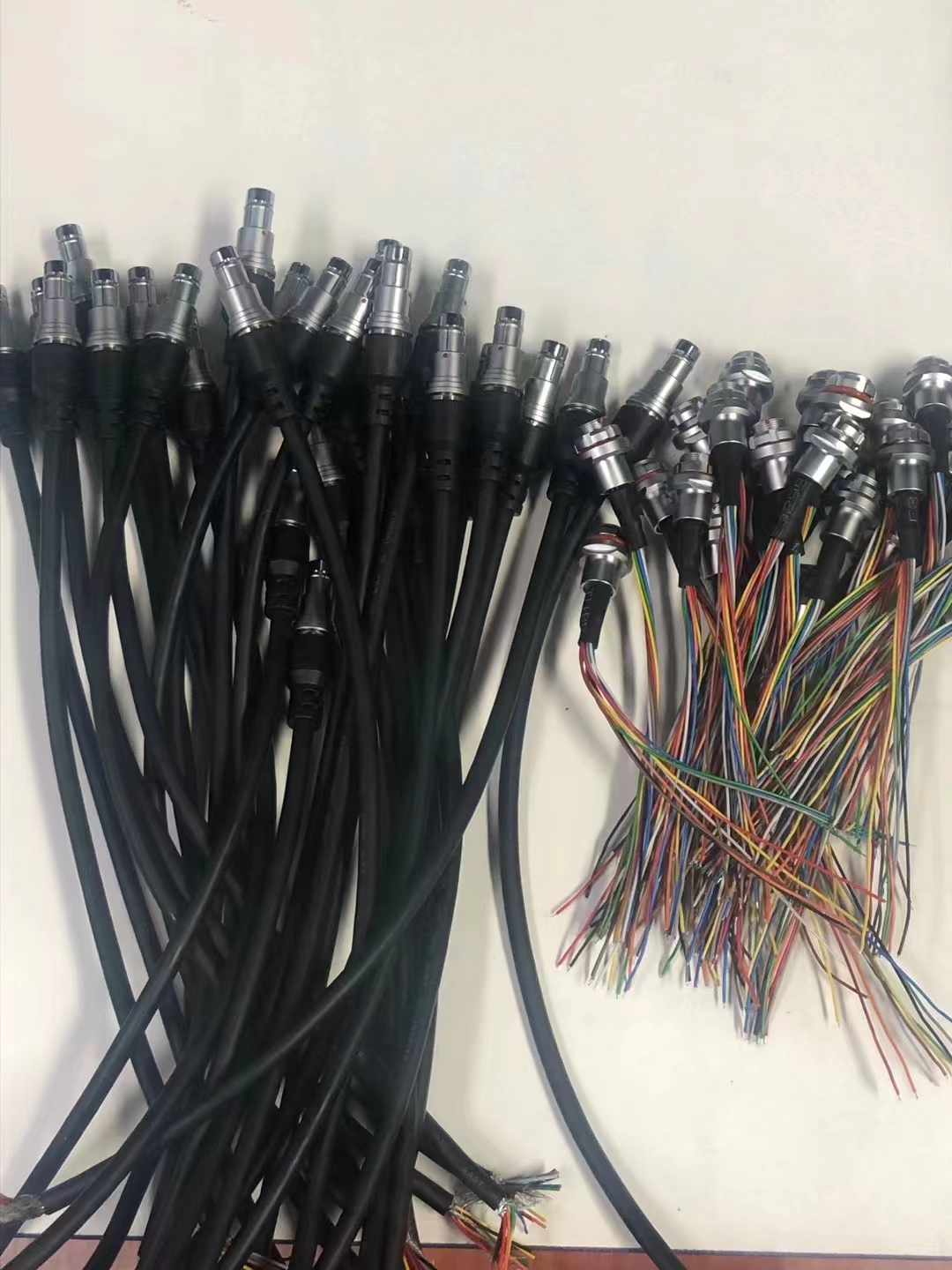 Maligayang pagdating sa pagtatanong sa aming avation plug
